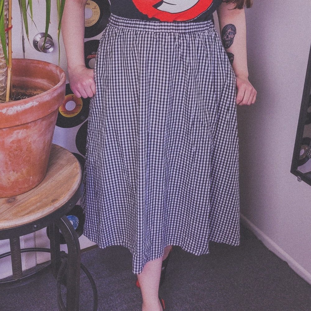 COPY - 👻 gingham skirt